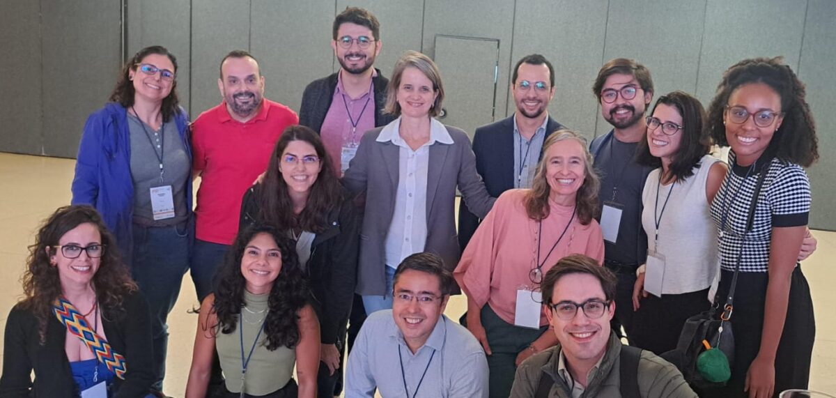 Produção científica da UDESC ESAG é apresentada em conferência internacional na Cidade do México